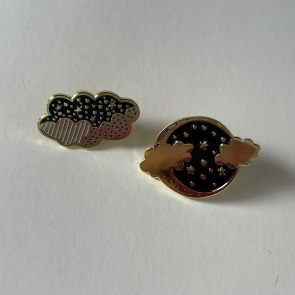 *50% OFF! Set of 2 Night Sky Clouds pins flair enamel celestial stars moon cloud - Picture 2 of 3